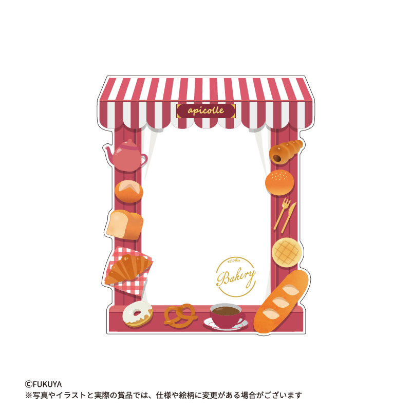 パン屋さんの窓をイメージした硬質ケース！内寸はカードサイズです。<br>
（【本体】約W8.4×H8.9×D1.9cm/【内寸】約W5.8×Ｈ5.8×D0.3cm)