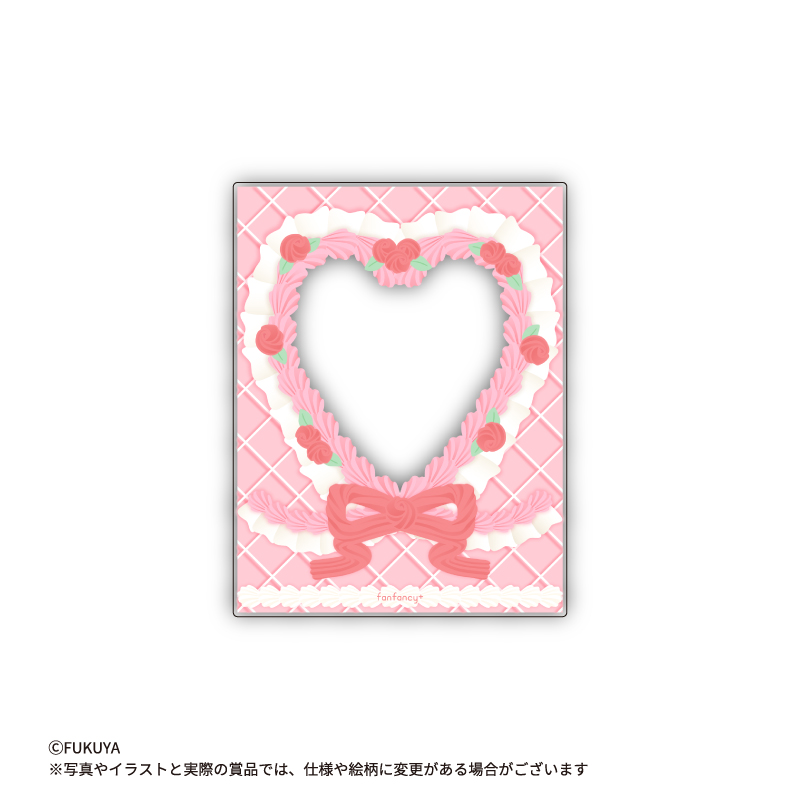 ハート型のホイップに薔薇を散りばめたデザイン。カードグッズが収納出来るサイズ。<br>
【本体】約W8.4×H10.6×D0.2cm /【内寸】約W6.8×H9.4×D0.1cm<br>