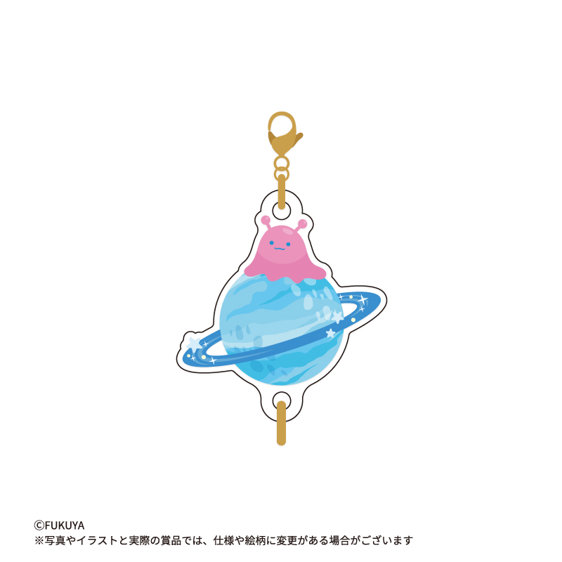 プラネットと宇宙人デザインのミニチャーム。<br>
丸カンにお手持ちのチャームを取り付けられます。<br>
（本体サイズ：約W3.5×H3.9×D0.3cm）