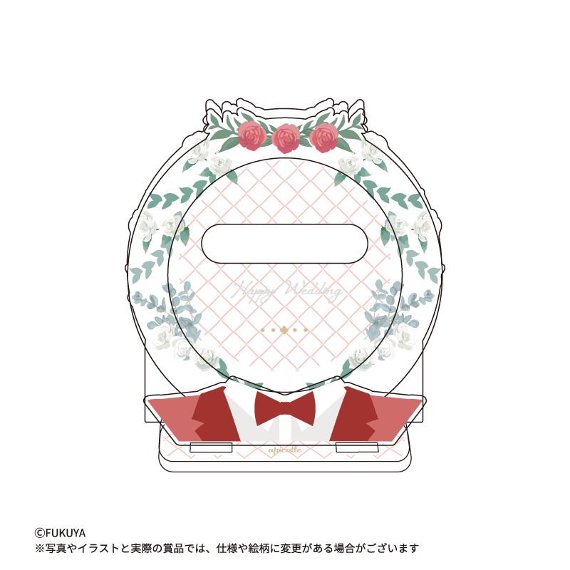 カラータキシードとホワイトのウエディングドレスの缶バッジスタンド！<br>
特別な缶バッジ1つをかっこよく・キレイに飾ったり、ペアで並べてもカワイイ◎<br>
（【本体サイズ】約W7.3×H8.3×D0.7cm<br>
【内寸サイズ】約φ5.8cm(丸形：φ57ｍｍ缶バッジ推奨)