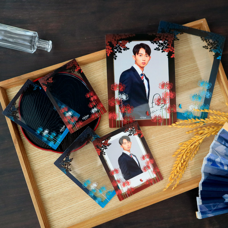 【激レア】GFRIEND ウナ クッション トレカ付き 公式グッズ ririne by fanfancy＋】和花硬質ケース 彼岸花／金木犀／紅葉